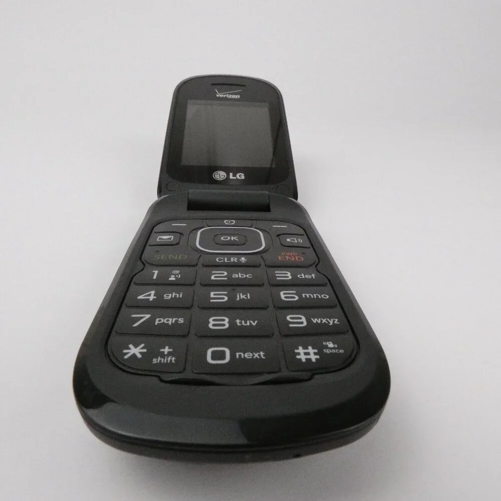 LG VN170 Revere 3 Verizon Flip Cell Phone 128 MB Factory Reset